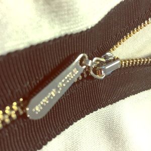 SOLD🎉White House Black Market Cardi